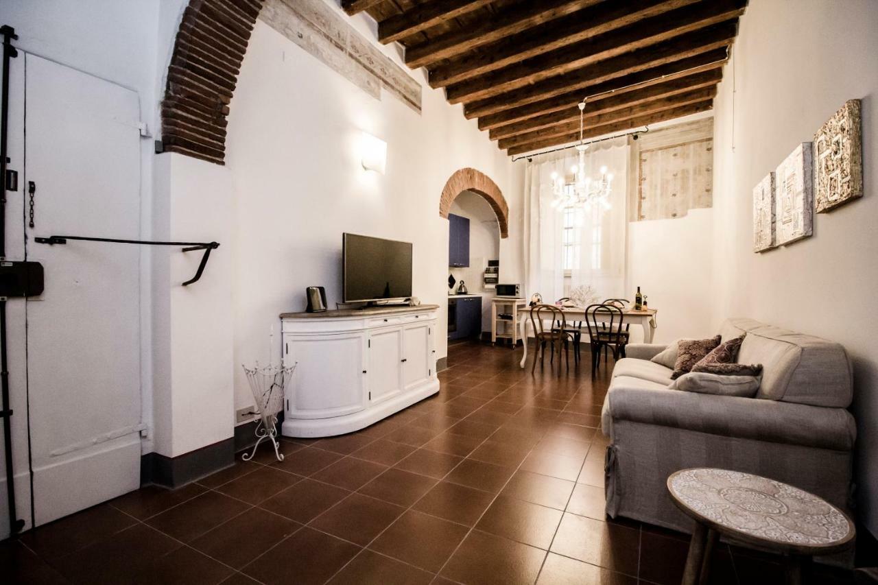Innpisarentals 2 - Pisa Shabby Flat Kültér fotó